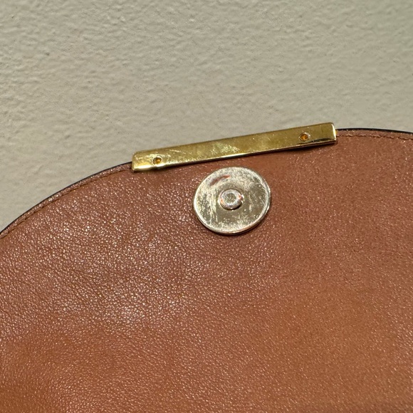 CUYANA Mini Saddle bag in CARAMEL Miele - Picture 12 of 15